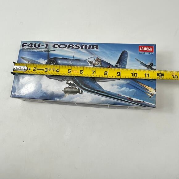 Academy 1/72 F4U-1 Corsair WWII Fighter Aircraft Model Kit #1657 Unassembled - Picture 6 of 7